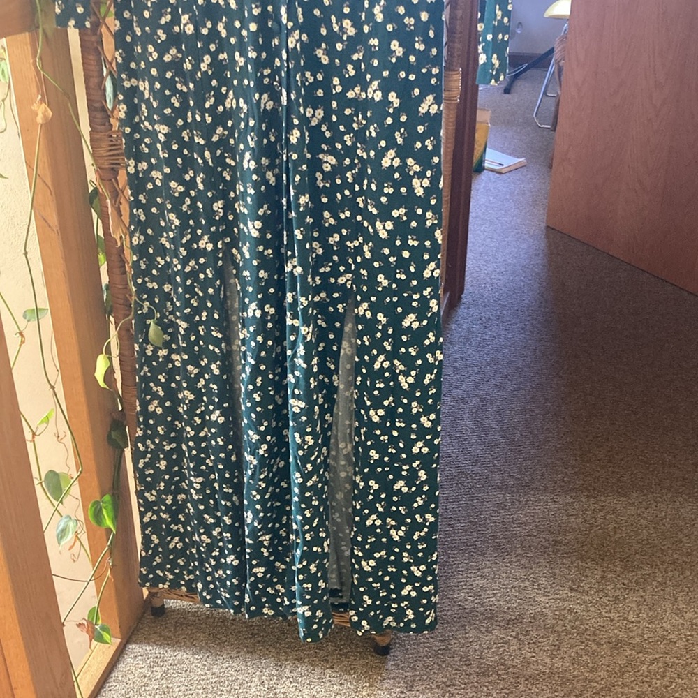 ASOS maxi dress- green floral - Picture 4 of 7